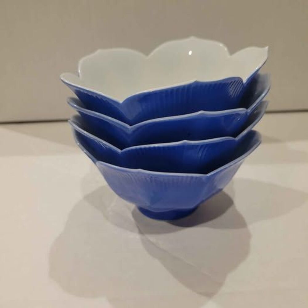 💙🪷 1960's Lotus Bowl Porcelain Set
